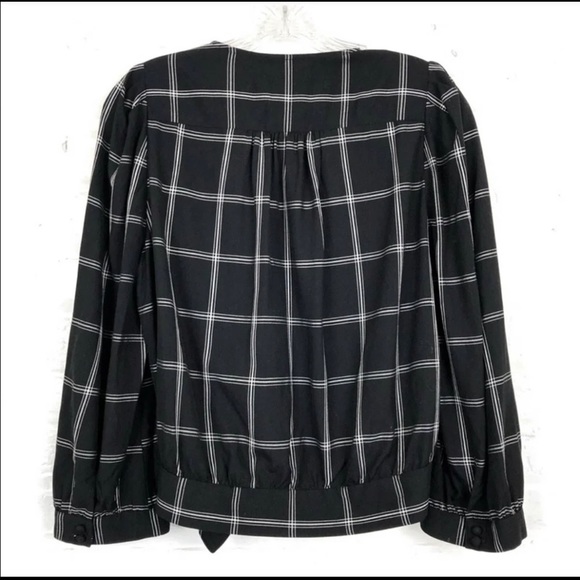 Madewell Button up blouse. - Picture 4 of 4